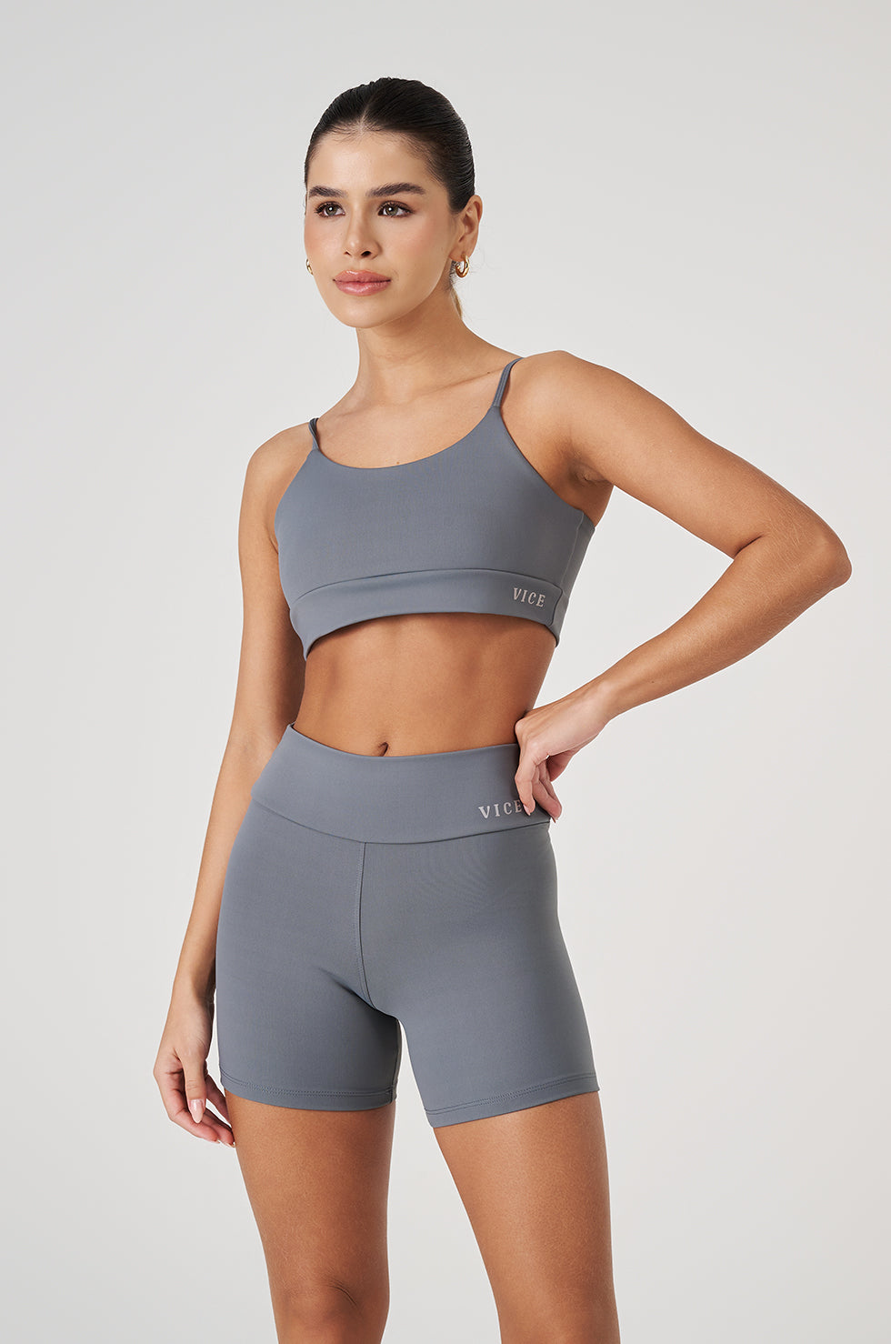 Conjunto Top e Shorts Vice Poliamida Elastic - Cinza