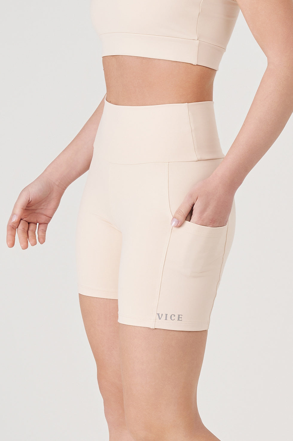 Shorts Vice Pro - Marfim